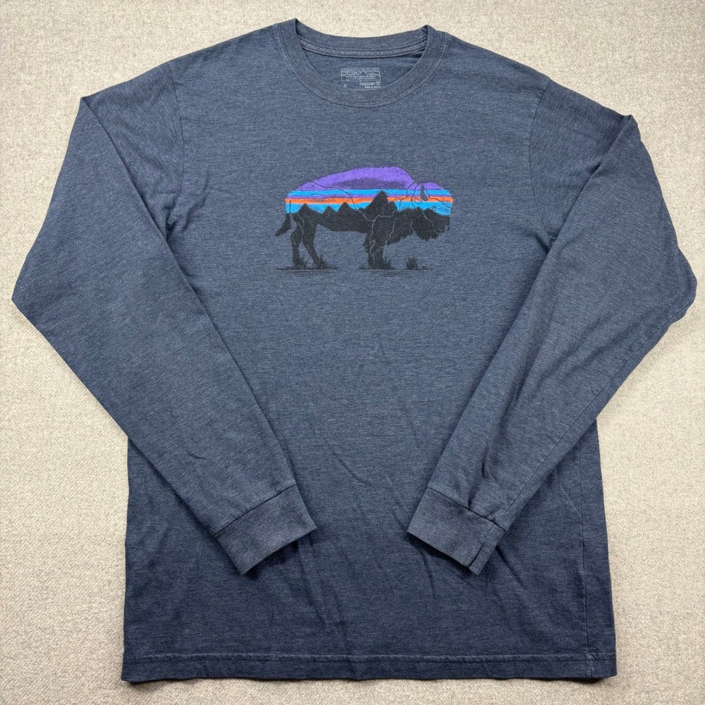 Patagonia T Shirt Mens Small Blue Long Sleeve Buffalo Fitz Roy Bison Graphic